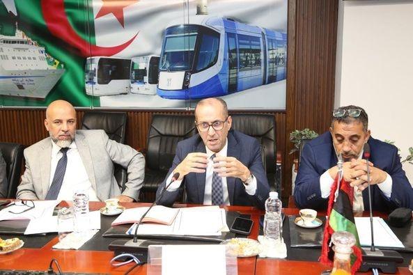 إجتمـاع النقــل البــري الثـلاثـي لكـل مـن دولـة ليــبـيــا و الجمهـوريــة الجـزائـريــة و    الجمهـوريــة التـونسيــة في الجزائر
