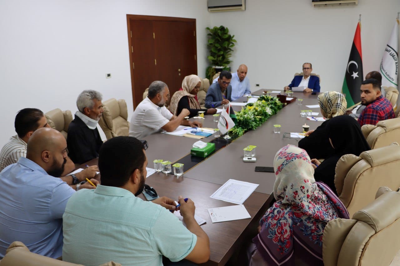 الإجتمـاع العـادي الخـاص بمُـــدراء الإدارات و المكاتـب بالـديـوان